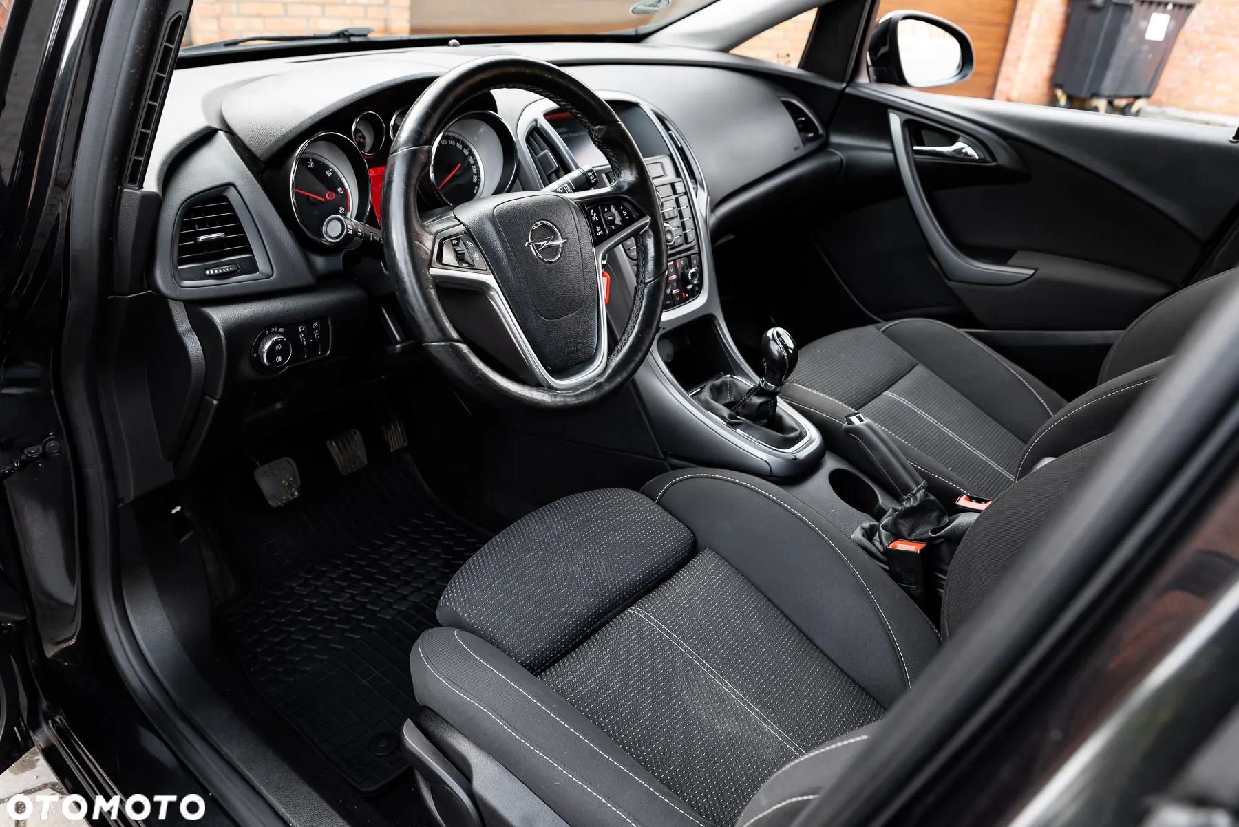 Opel Astra 1.6 D (CDTI) Sports Tourer Innovation - 4