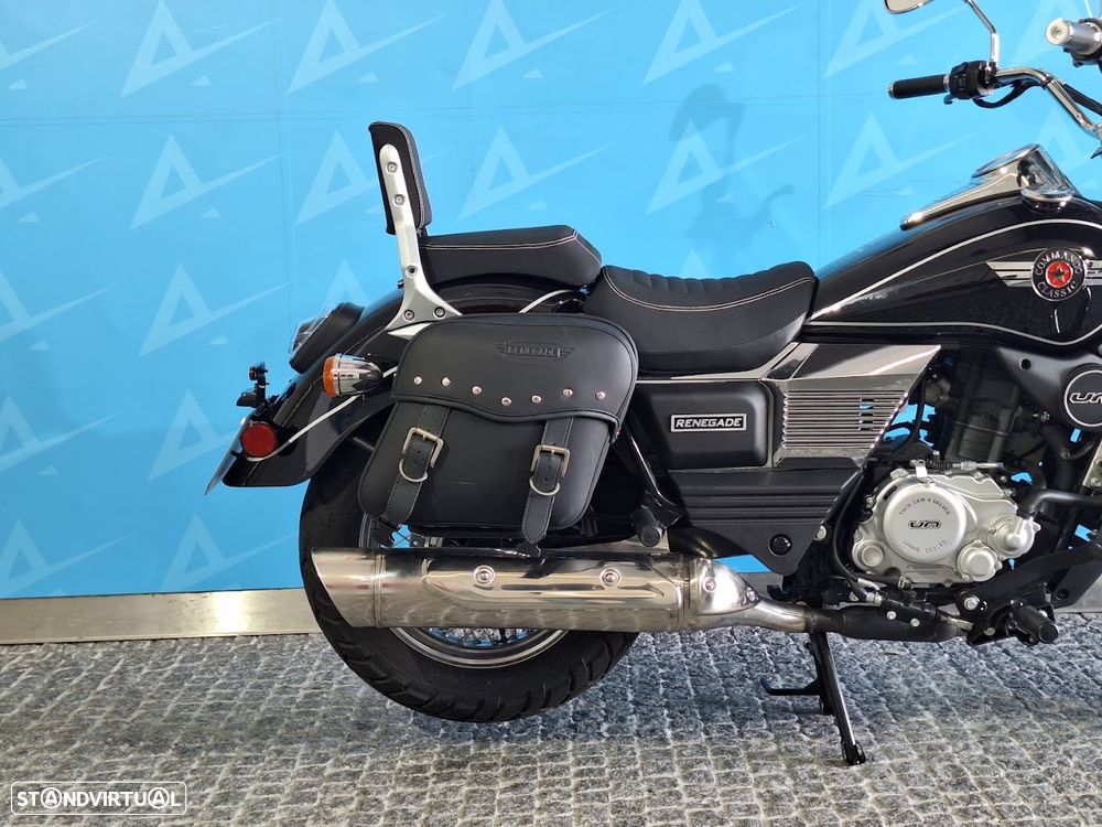 UM Renegade Comando Classic 125 - 3