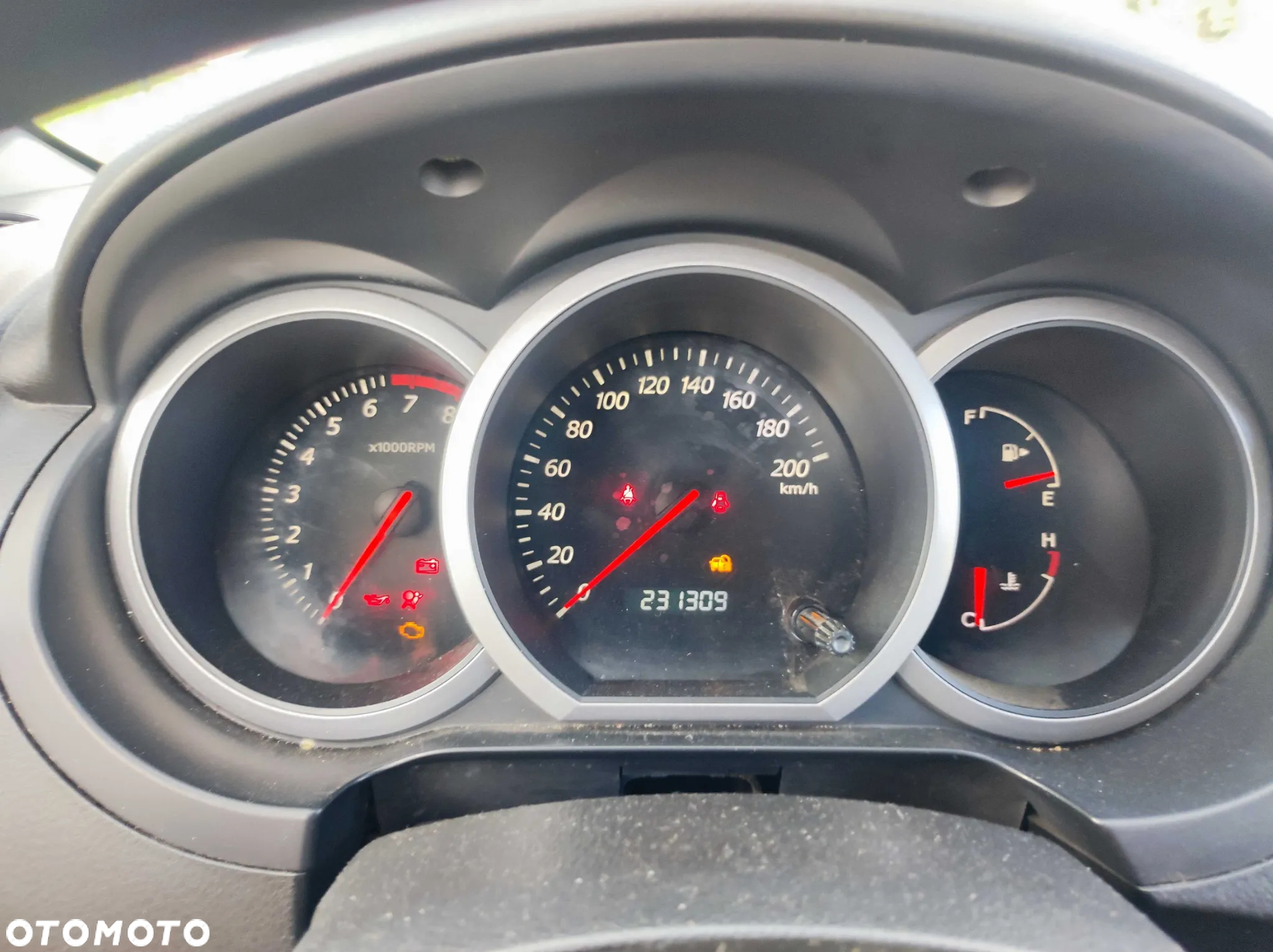 Suzuki Grand Vitara 1.6 - 8