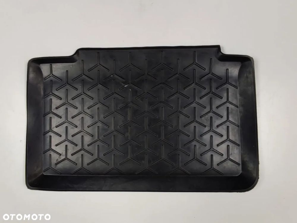 TOYOTA YARIS CROSS od 2020r Dywaniki Gumowe Komplet - 7