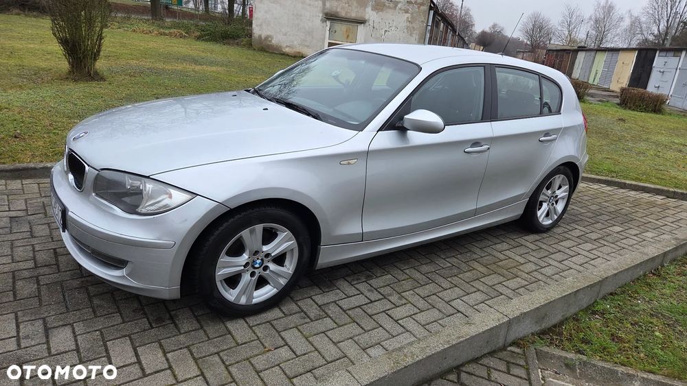 BMW Seria 1 118d DPF - 6