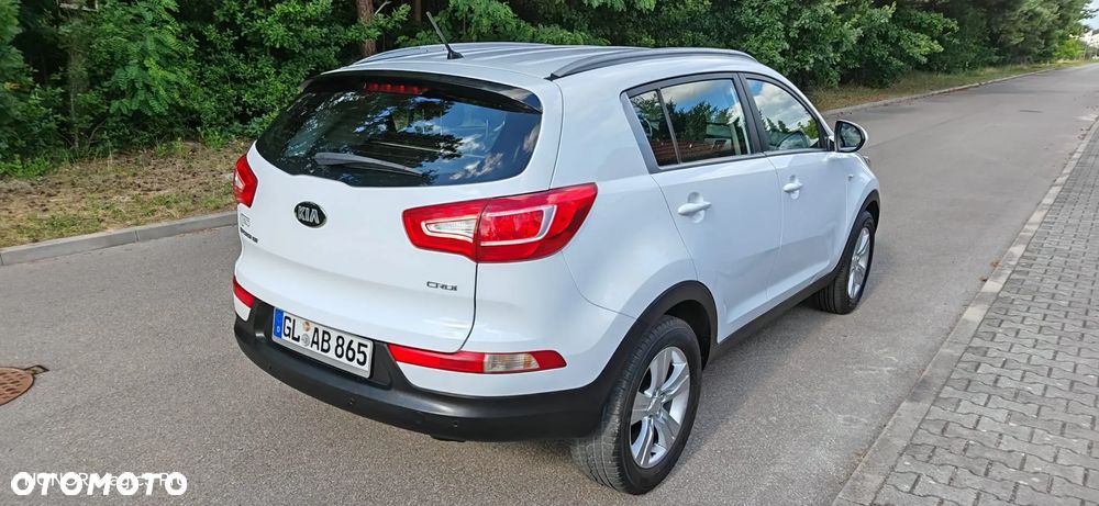 Kia Sportage 1.7 CRDI 2WD Dream-Team Edition - 10