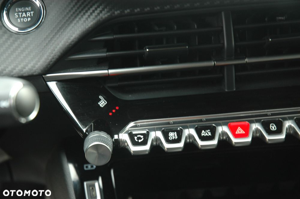 Peugeot 208 1.2 PureTech GT S&S EAT8 - 14