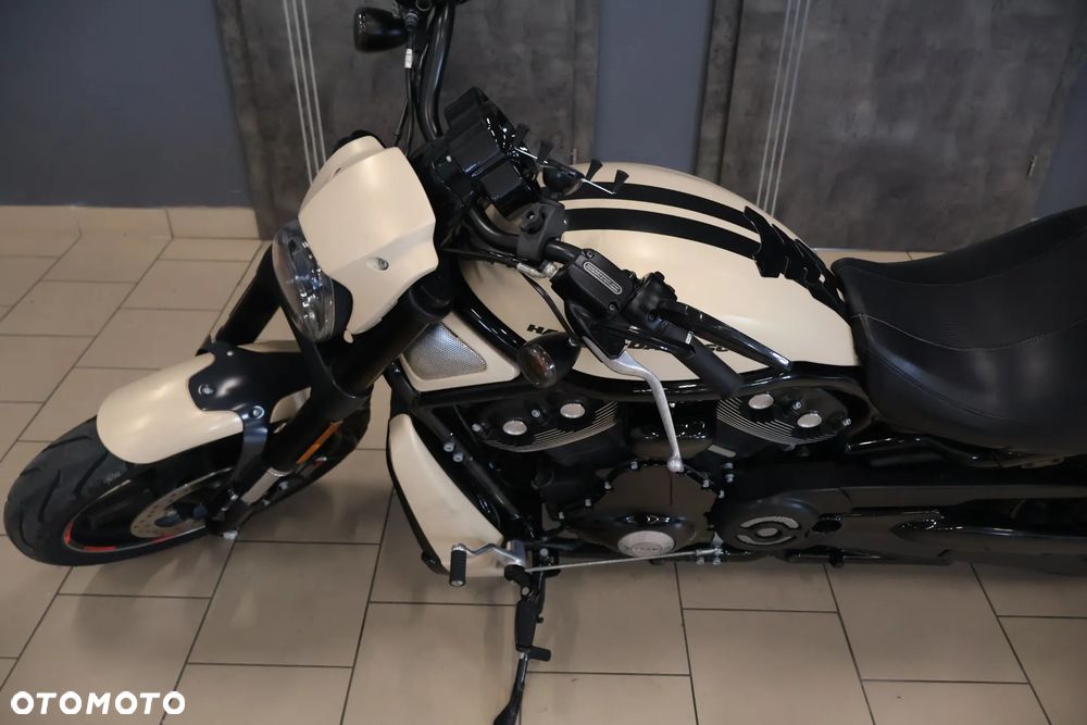 Harley-Davidson V-Rod Night Rod - 29