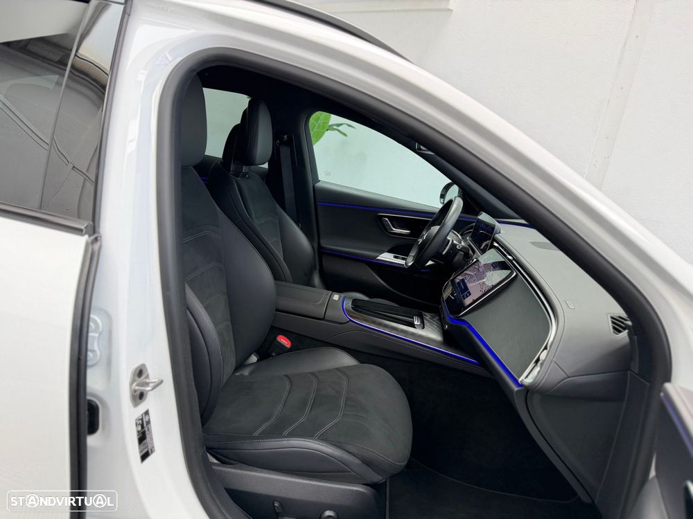 Mercedes-Benz E 300 de AMG Line - 19