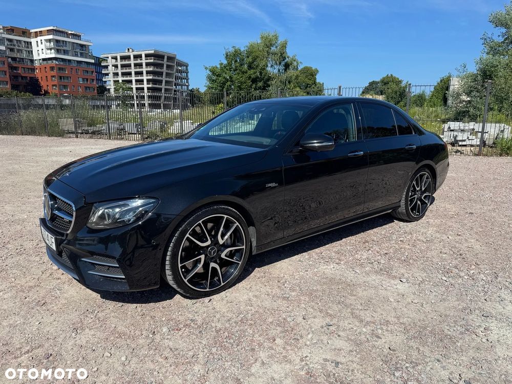 Mercedes-Benz Klasa E - 2