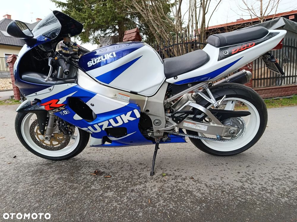 Suzuki GSX-R - 2