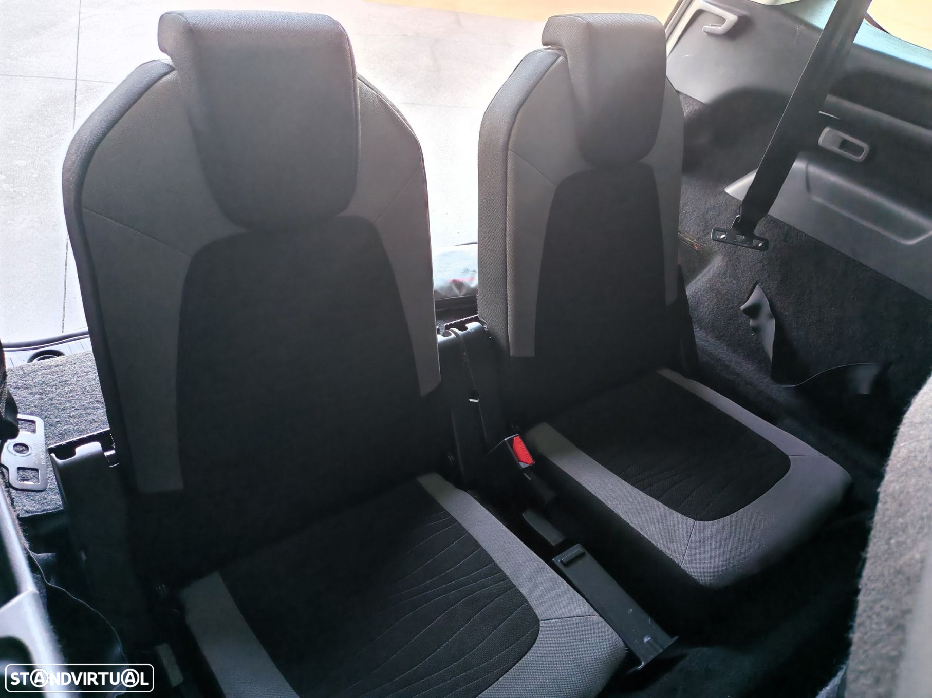 Citroën C4 Grand Picasso 1.6 e-HDi Exclusive - 13