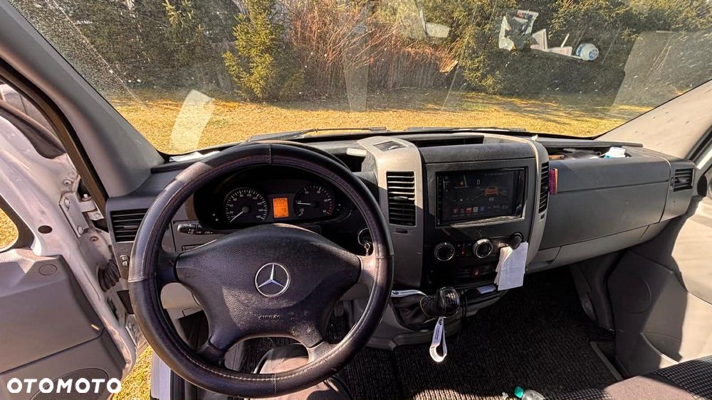 Mercedes-Benz SPRINTER - 7