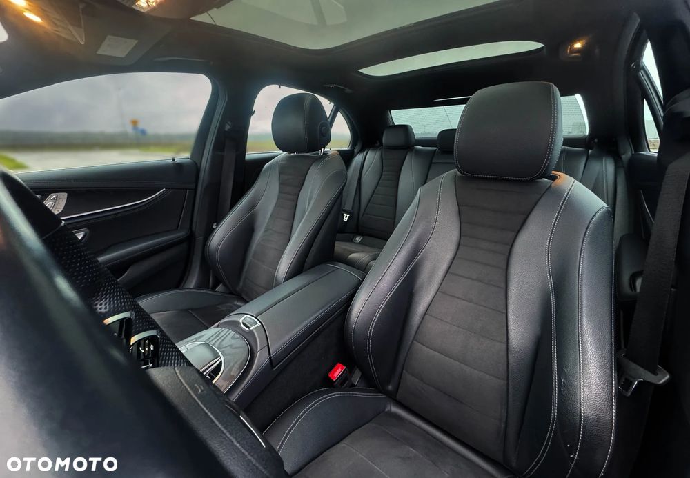 Mercedes-Benz Klasa E 300 Business Edition - 10