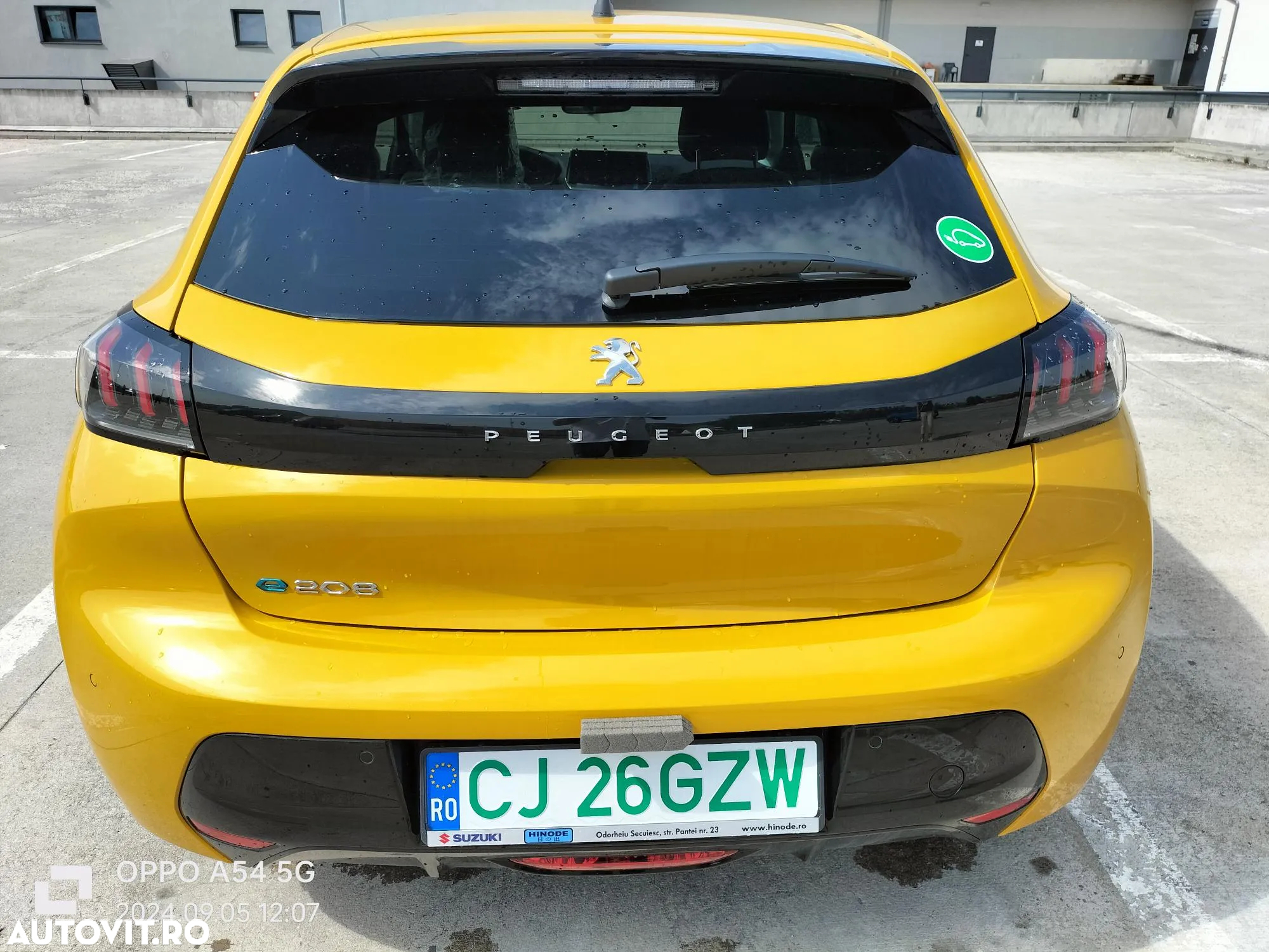 Peugeot 208 e-208 Allure - 8
