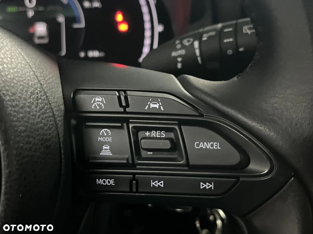 Toyota Yaris Cross Hybrid 1.5 Comfort - 26