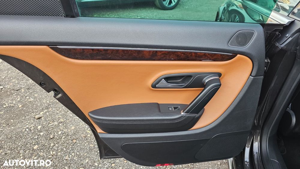 Volkswagen Passat CC 2.0 TDI BMT DSG 4Motion - 15