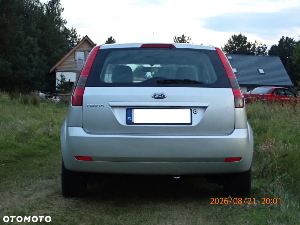 Ford Fiesta 1.4 Ghia - 4