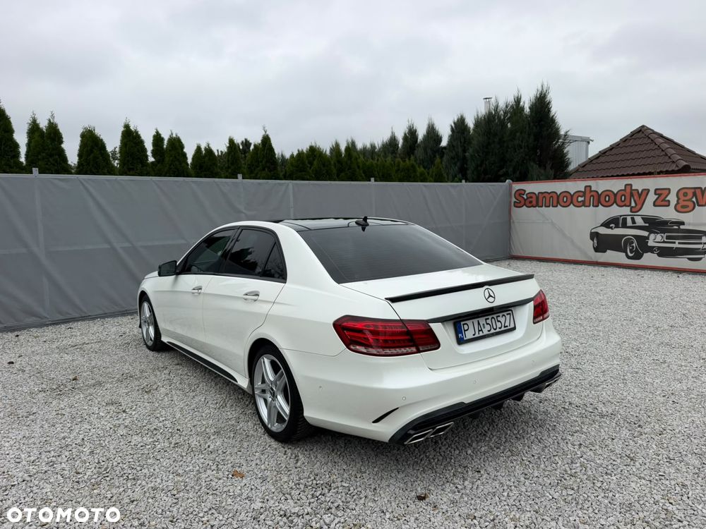Mercedes-Benz E-Class 2013 photo 2