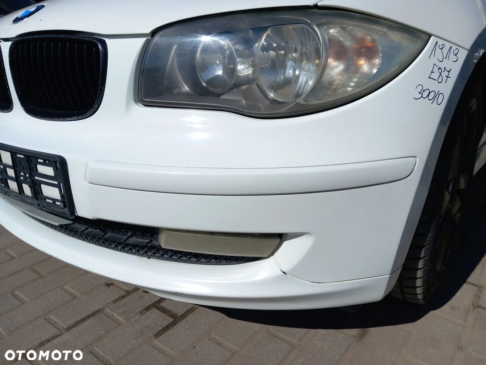 BMW E87 ZDERZAK PRZEDNI PRZÓD LIFT KOLOR: 300 - 3