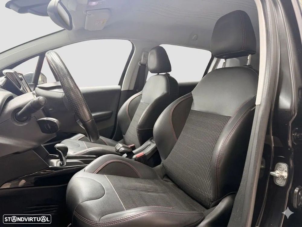 Peugeot 2008 1.2 PureTech GT Line EAT6 - 9