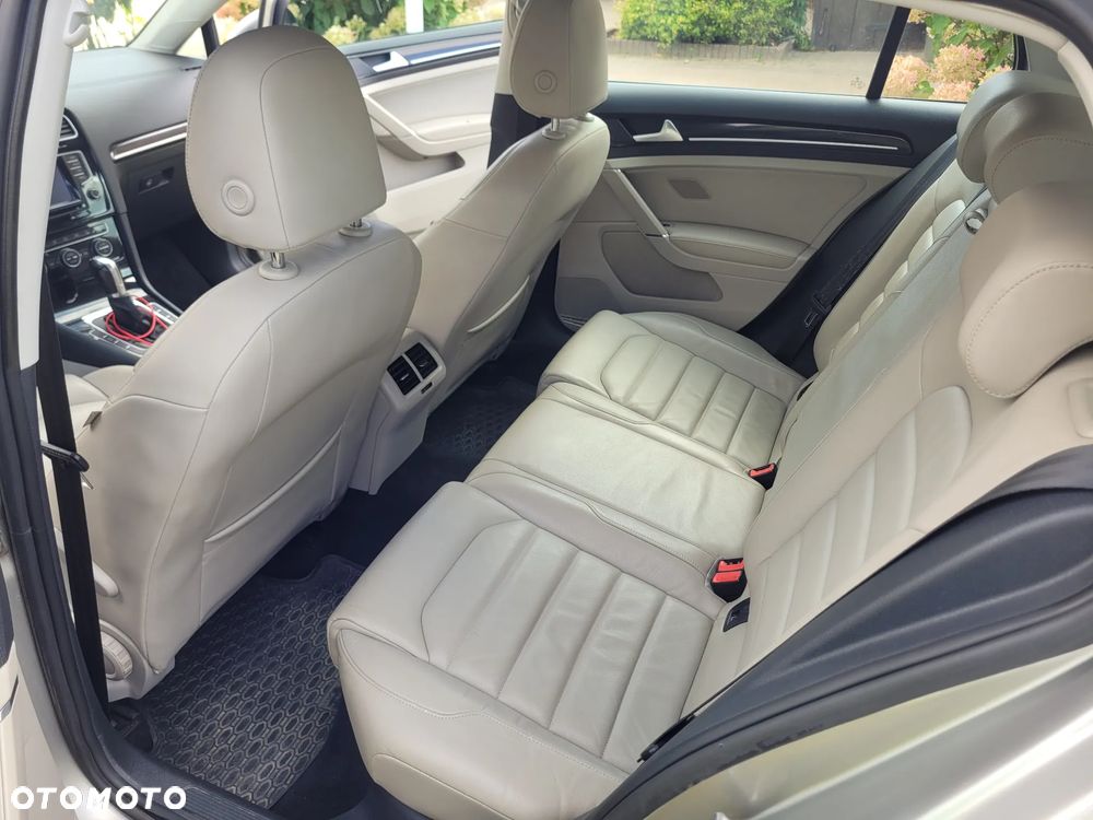 Volkswagen Golf VII 2.0 TDI BMT Highline DSG - 7