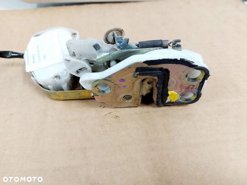 honda prelude v 5 zamek drzwi lewy europa - 3