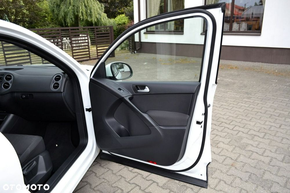 Volkswagen Tiguan 2.0 TDI DPF BlueMotion Technology Life - 37