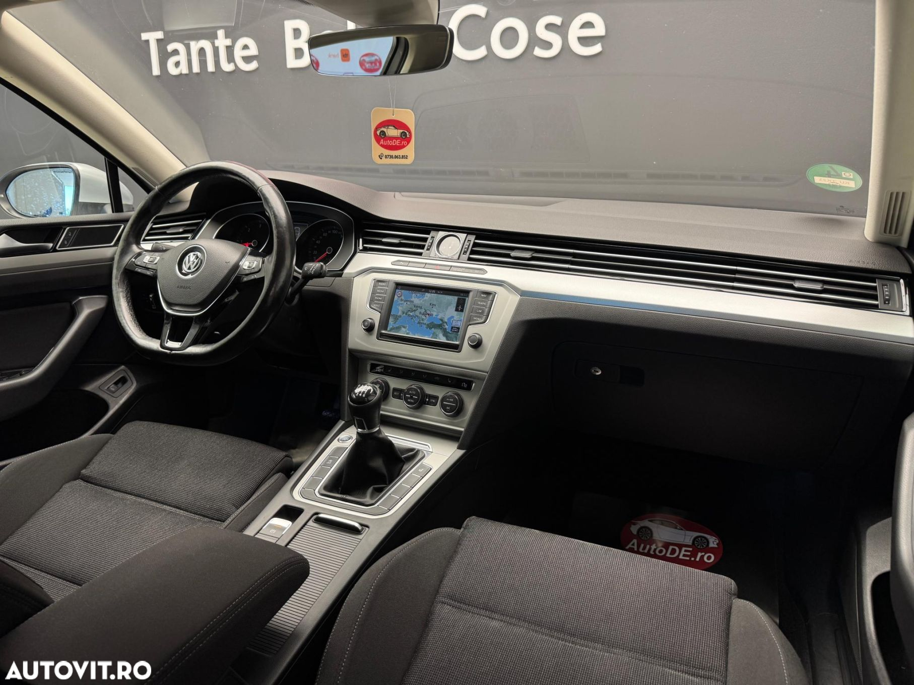 Volkswagen Passat - 5