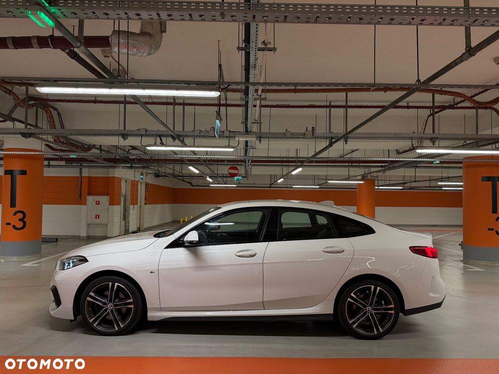 BMW Seria 2 216d M Sport - 8