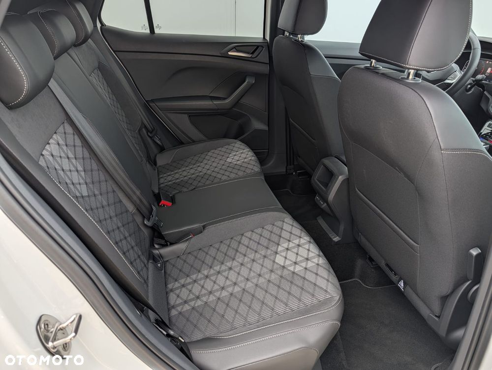 Volkswagen T-Cross 1.5 TSI ACT R-Line Plus DSG - 12