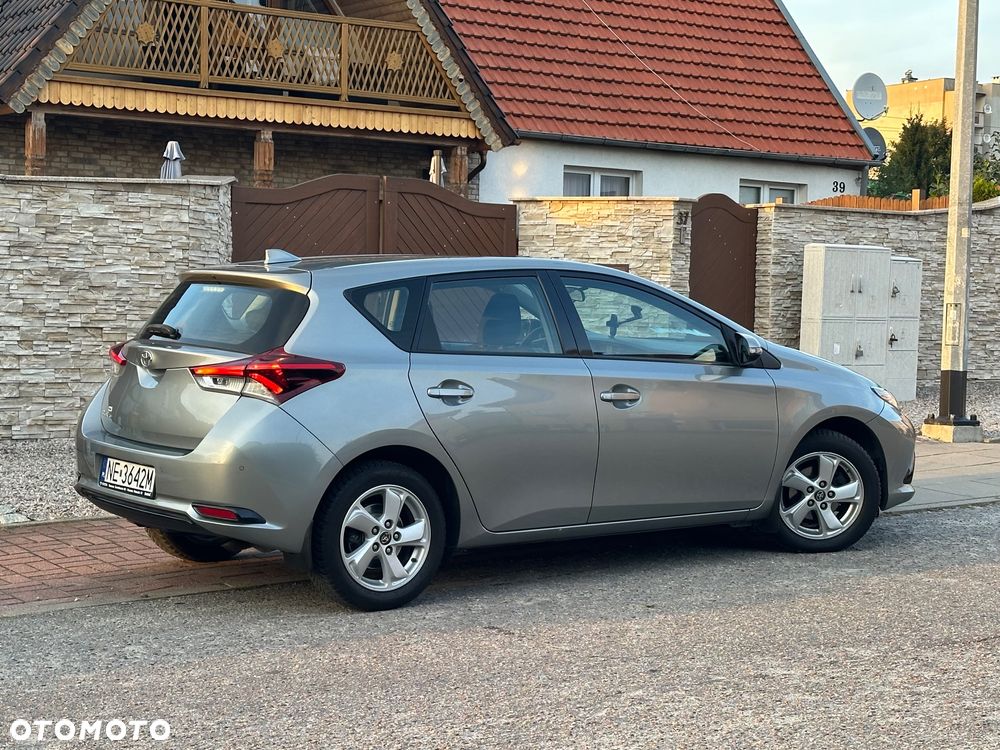Toyota Auris 1.33 VVT-i Premium - 12