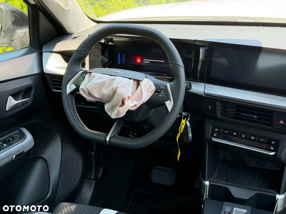 Opel Frontera - 11