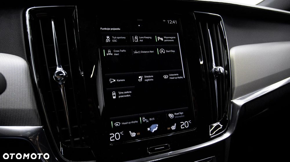 Volvo S90 B4 B R-Design - 33