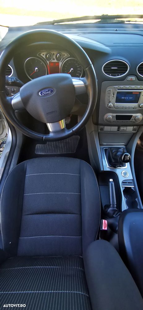 Ford Focus - 2
