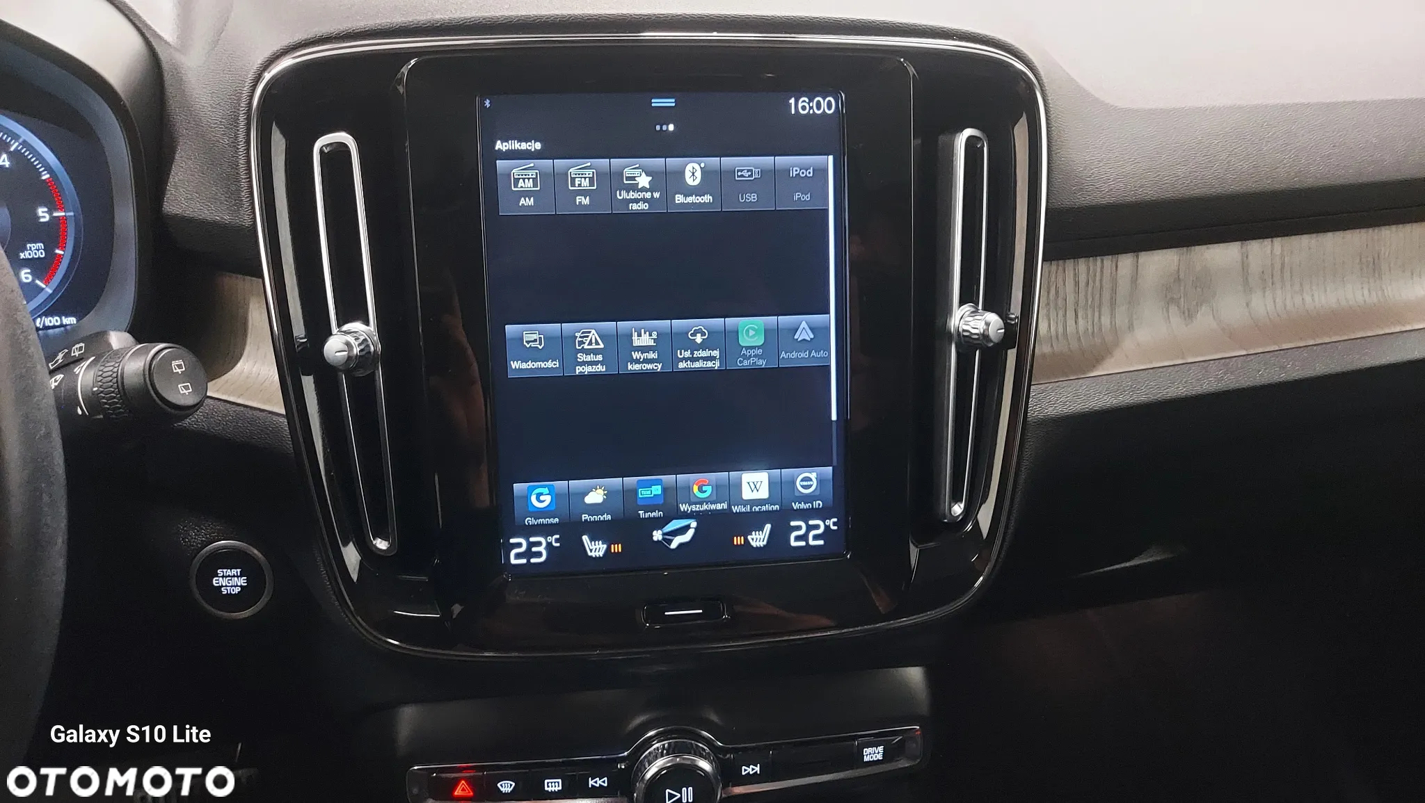 Volvo XC 40 D3 SCR Inscription - 28
