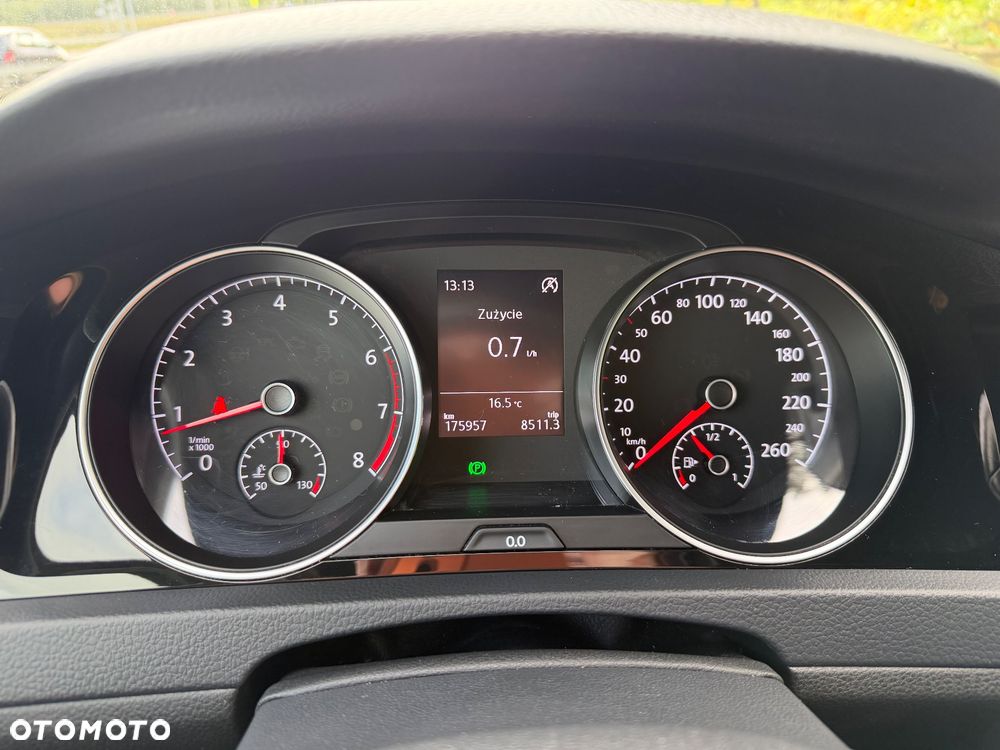 Volkswagen Golf - 9