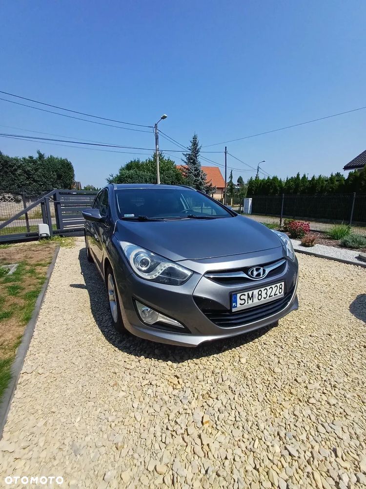 Hyundai I40