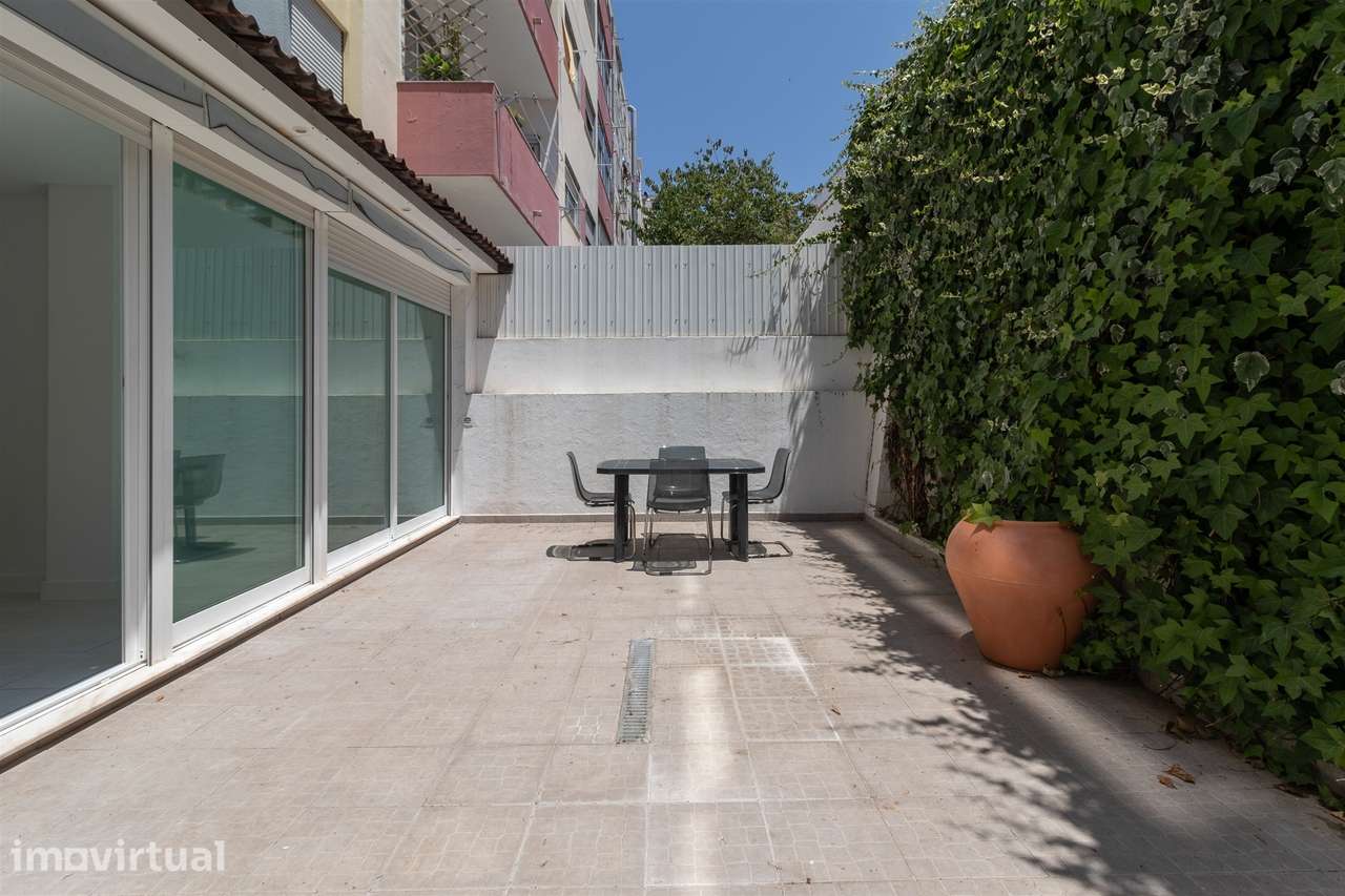Apartamento T3 Venda em Barreiro e Lavradio,Barreiro - Grande imagem: 2/18