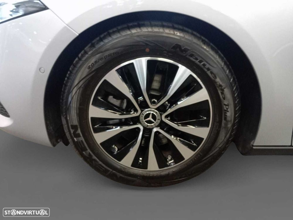 Mercedes-Benz A 200 - 15