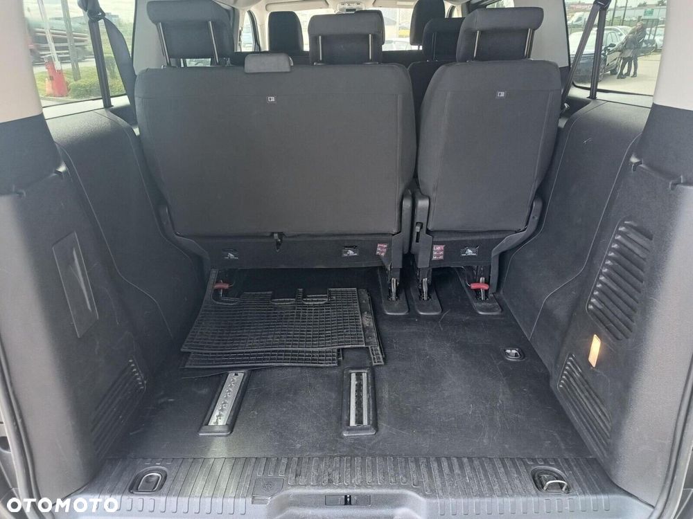 Peugeot Traveller 2.0 BlueHDi Long Business EAT8 - 9