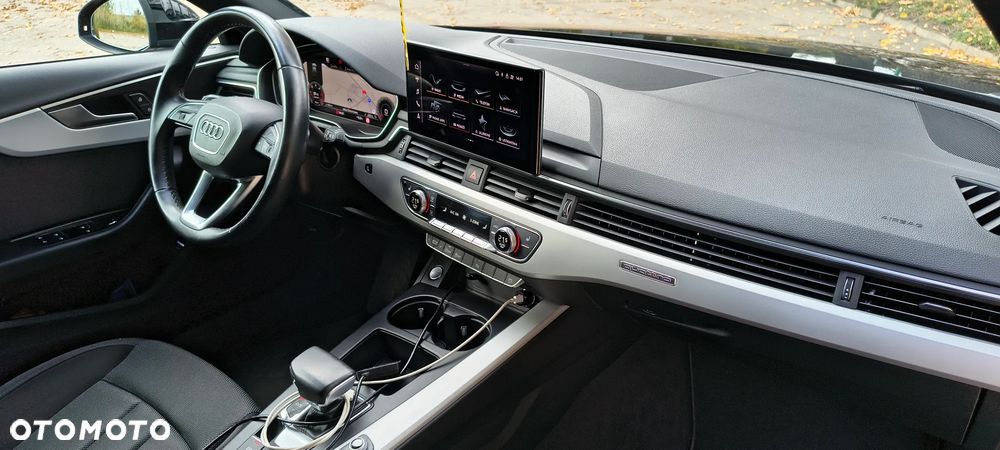 Audi A4 Avant - 22