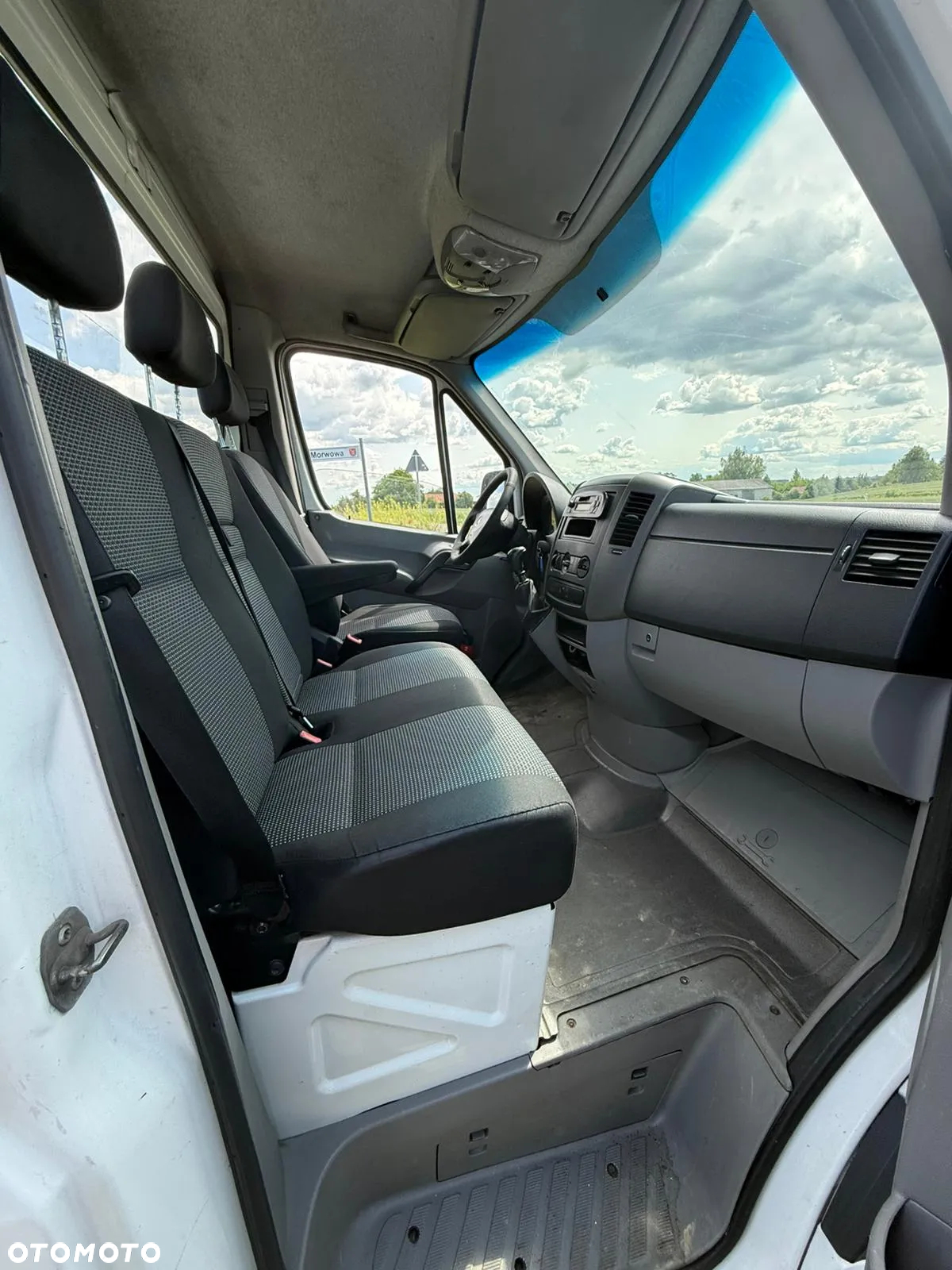Mercedes-Benz Sprinter - 7