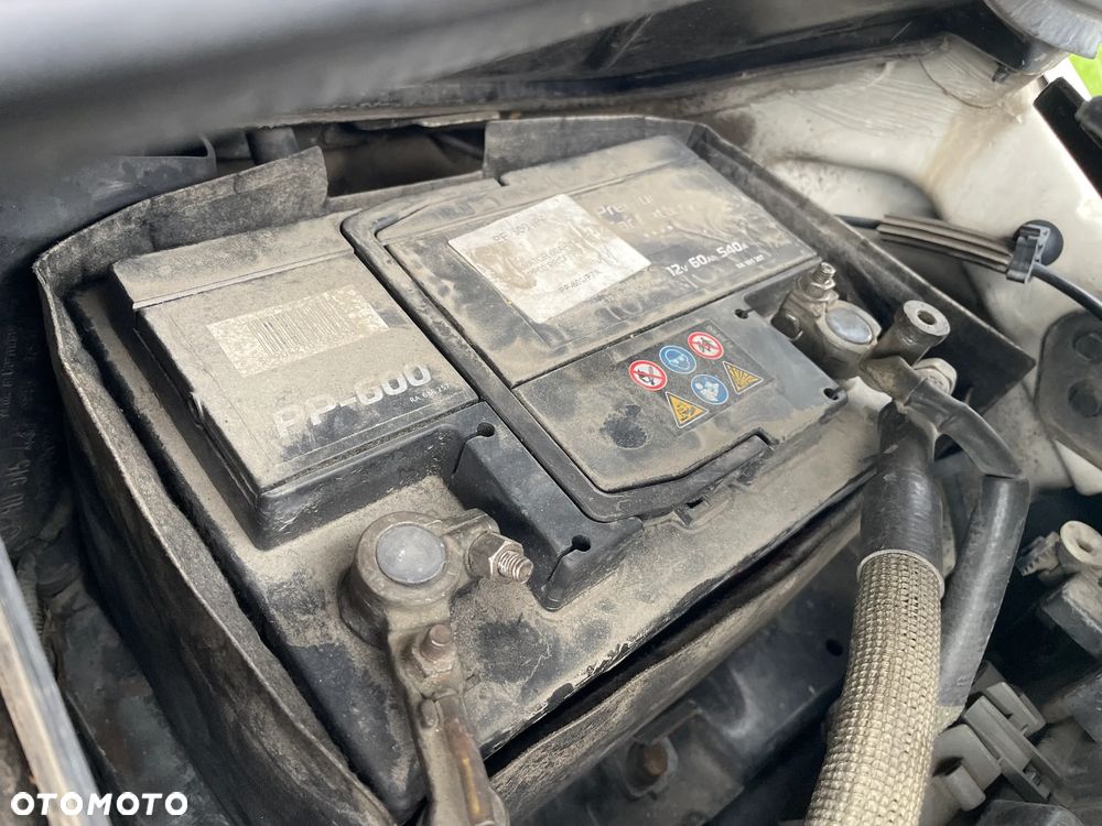 Volkswagen Transporter - 22