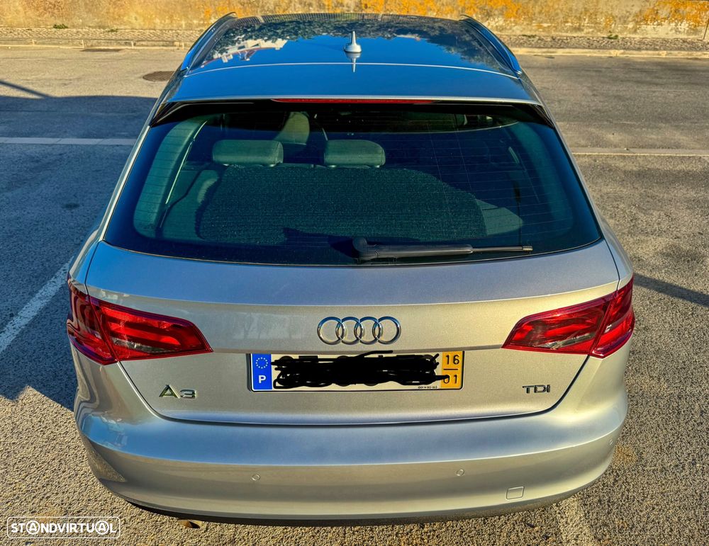 Audi A3 1.6 TDI Attraction - 5