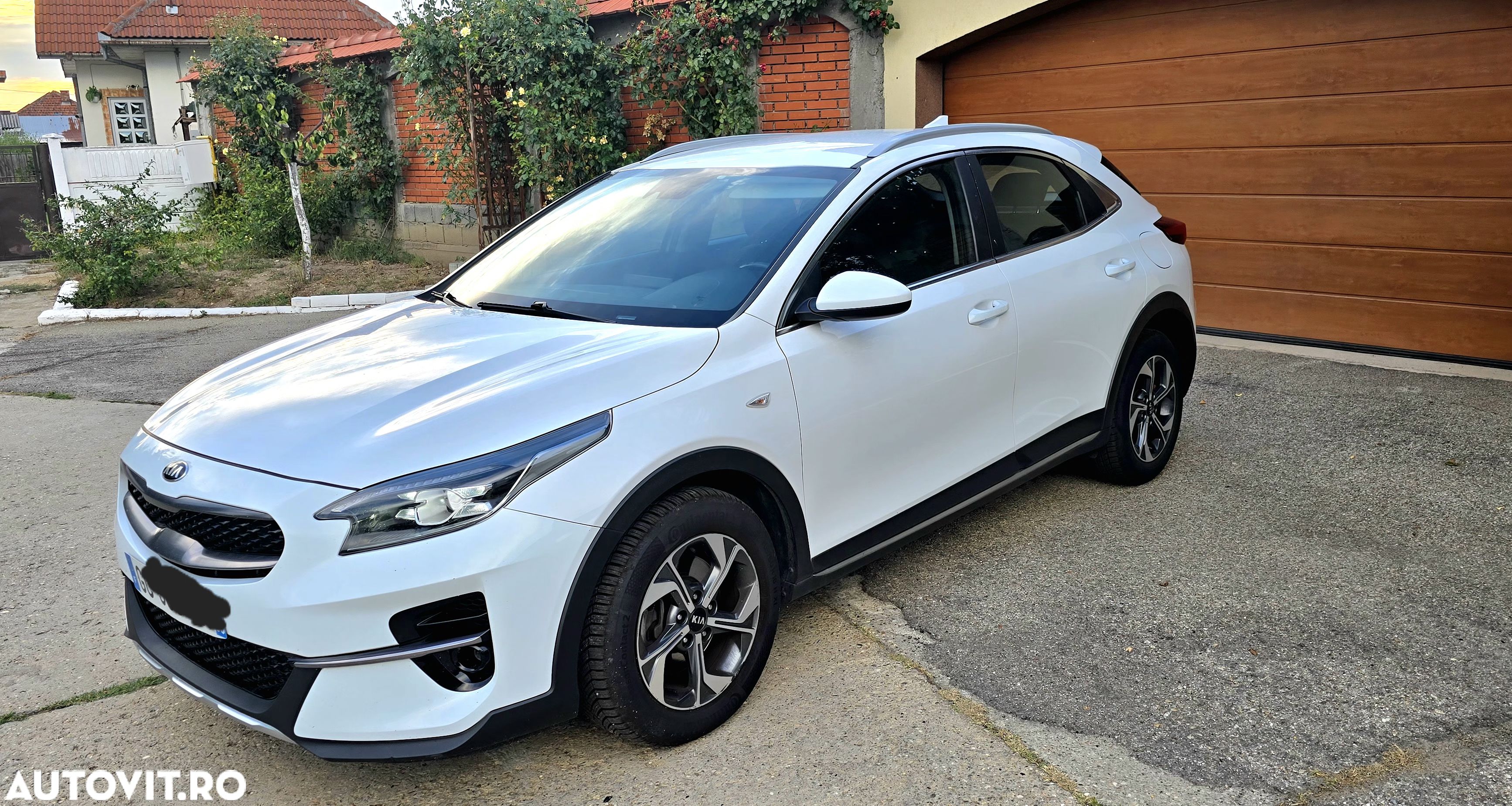 Kia XCeed 1.6 DSL MHEV HP 7DCT City+ - 1