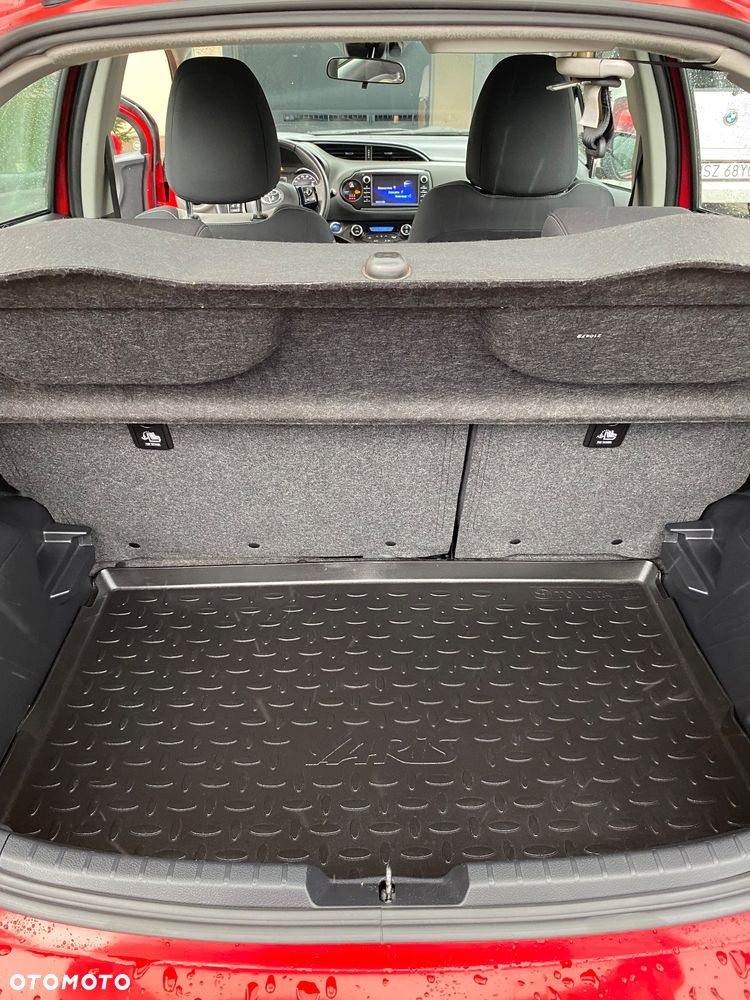 Toyota Yaris Hybrid 1.5 VVT-i Comfort - 13