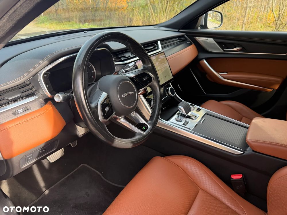 Jaguar XF 2.0 P300 AWD R-Dynamic S - 7