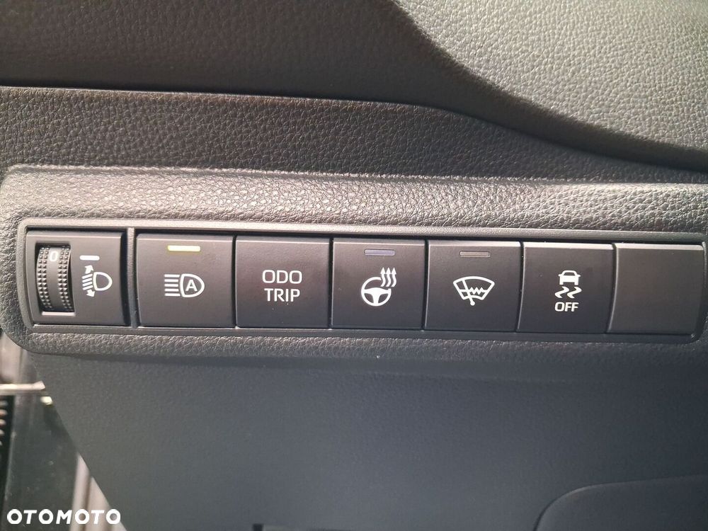 Toyota Corolla 1.8 Hybrid Style - 25