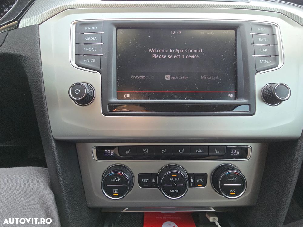 Volkswagen Passat 2.0 TDI SCR BlueMotion Comfortline - 21