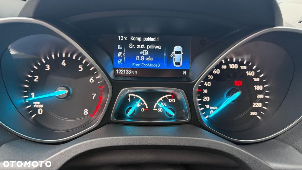 Ford Kuga 1.5 EcoBoost FWD ST-Line - 14