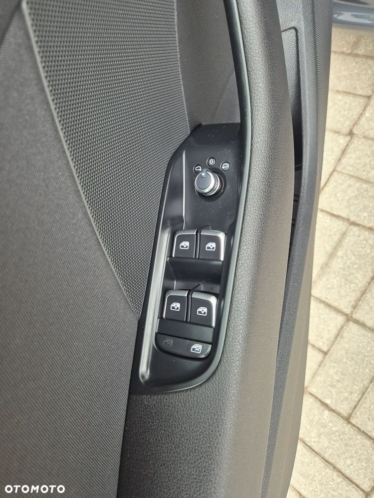 Audi A3 Sportback 1.6 TDI(clean diesel) Ambition - 17