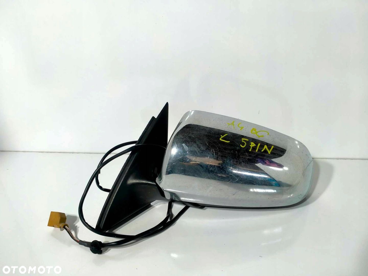 LUSTERKO LEWE PRZEDNIE AUDI A4 B6 00-04 5 PIN CHROM - 1