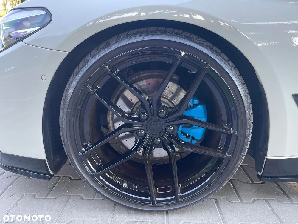BMW Seria 5 520d xDrive M Sport sport - 9